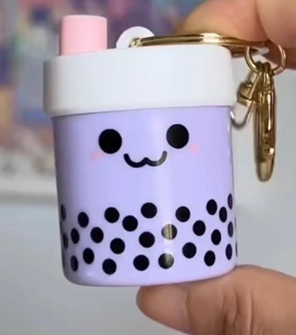 World’s Most Flexible Roll-Up Straw